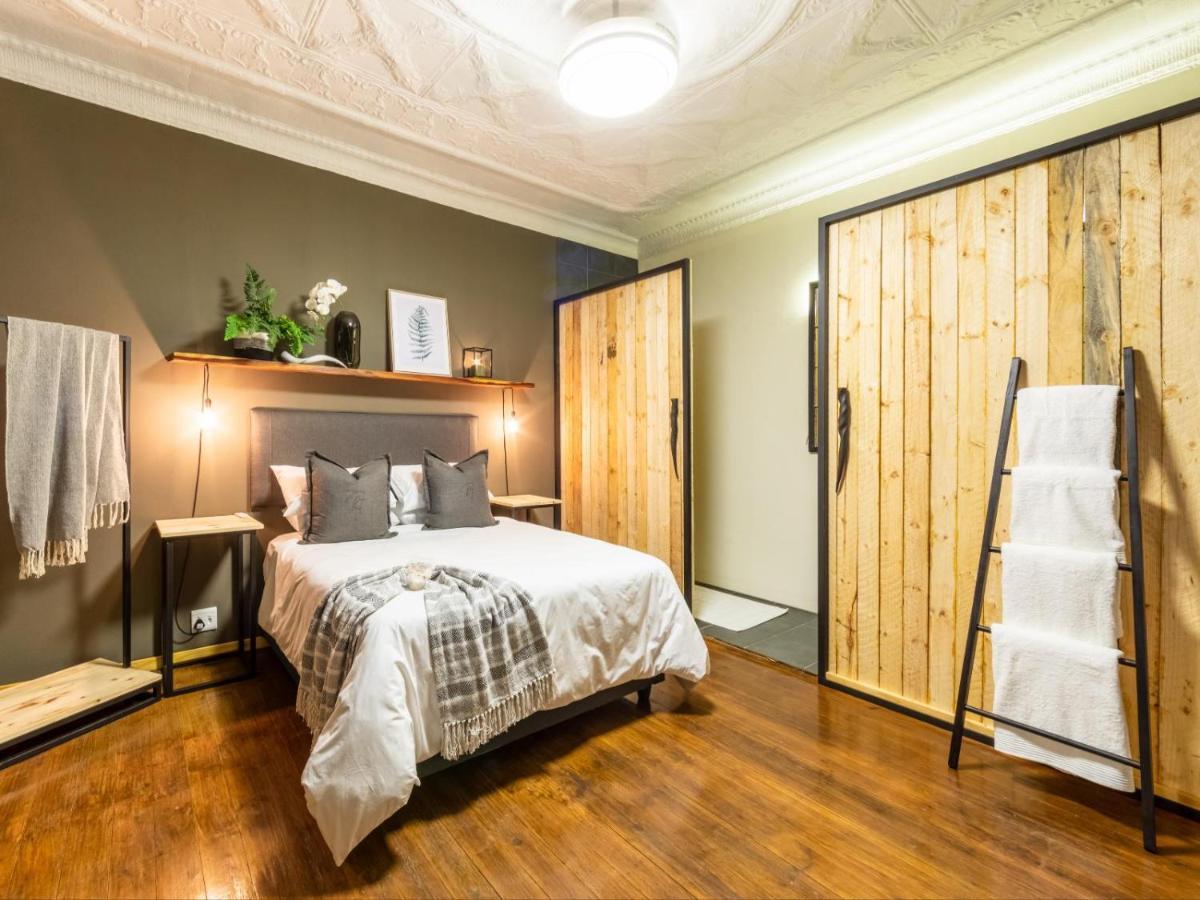 Royal Tree Guest House Почефструм Екстер'єр фото