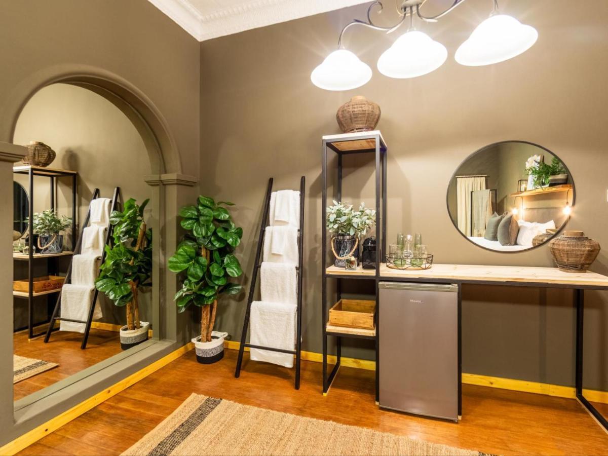 Royal Tree Guest House Почефструм Екстер'єр фото