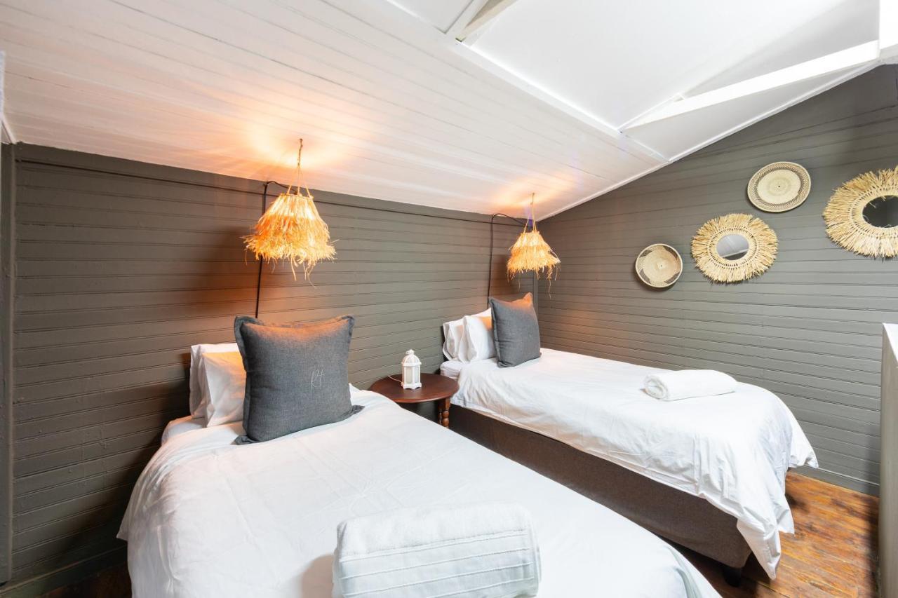 Royal Tree Guest House Почефструм Екстер'єр фото